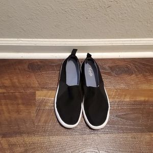 Keds black with white trim memory foam
